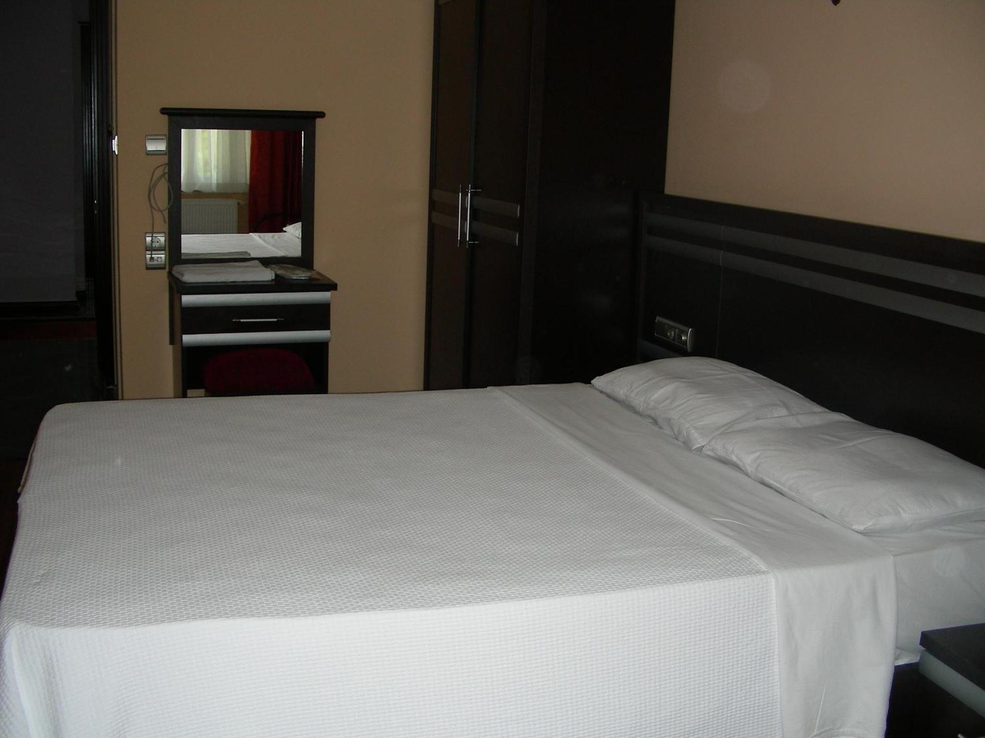 Cihan Hotel Hopa Rum bild